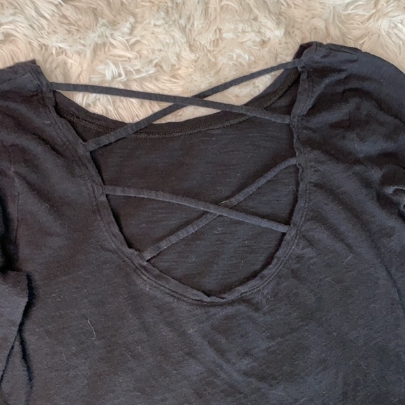 Hollister Black Long Sleeve - Size‎ Small - Picture 5 of 6